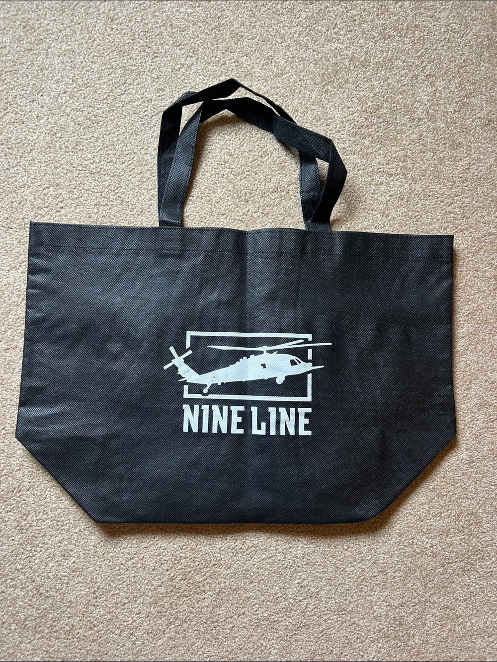 Black nine line reusable tote